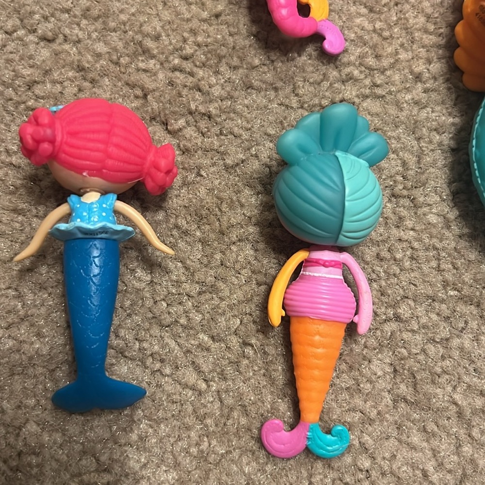Lala Loopsy Sea horse figurine and mermaid set. - Picture 8 of 10